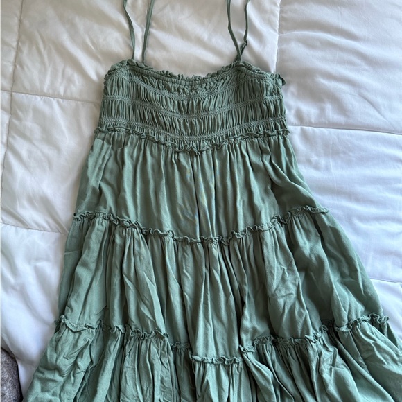 Aeropostale Dresses & Skirts - Aeropostale Sage Green Tiered Spaghetti Strap Dress